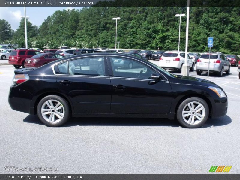 Super Black / Charcoal 2010 Nissan Altima 3.5 SR