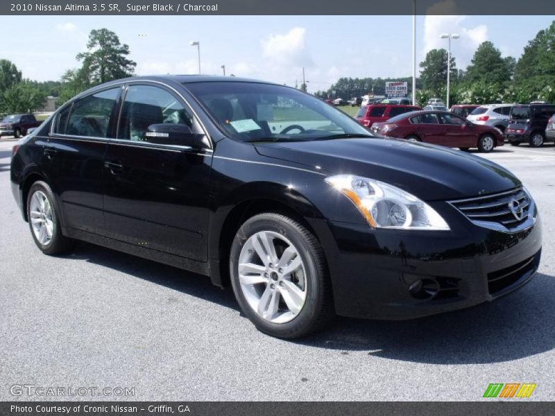Super Black / Charcoal 2010 Nissan Altima 3.5 SR