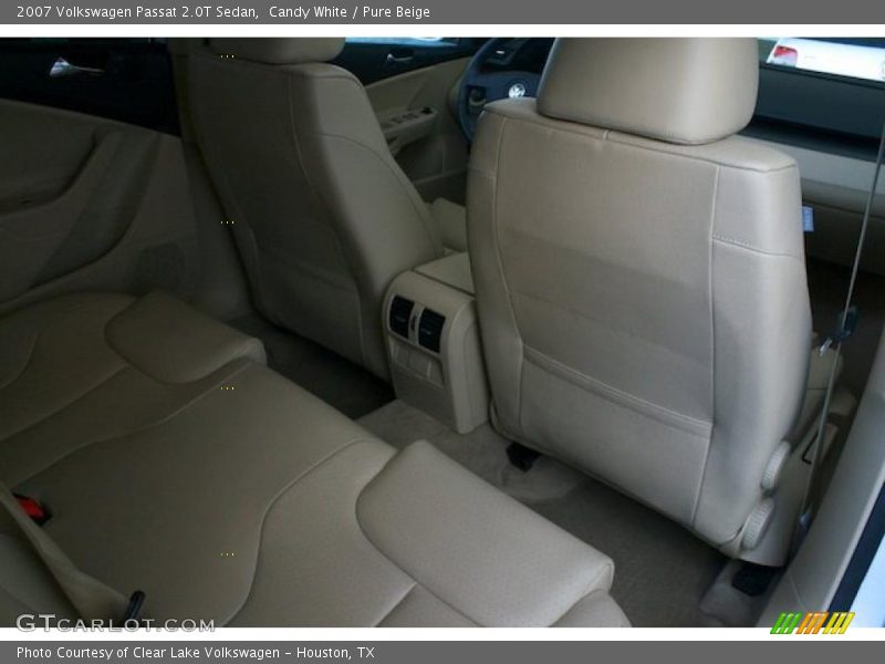 Candy White / Pure Beige 2007 Volkswagen Passat 2.0T Sedan