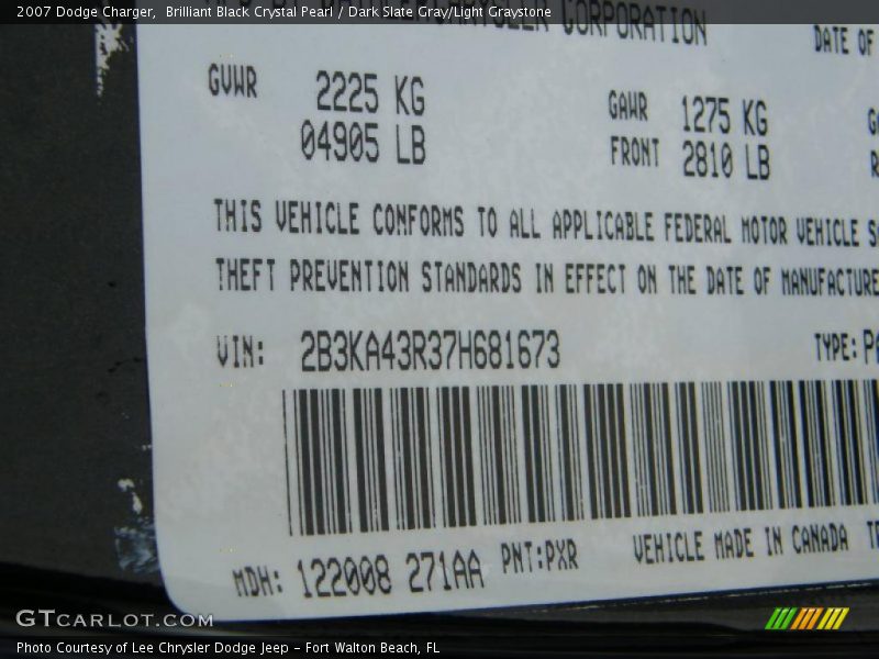 Brilliant Black Crystal Pearl / Dark Slate Gray/Light Graystone 2007 Dodge Charger