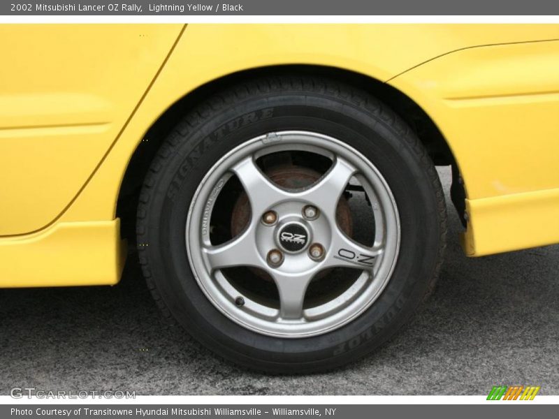 Lightning Yellow / Black 2002 Mitsubishi Lancer OZ Rally