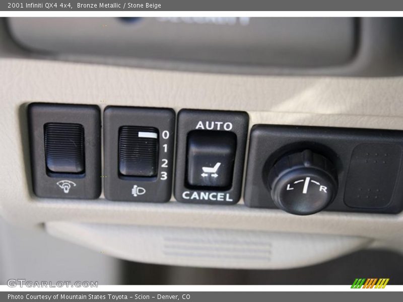 Bronze Metallic / Stone Beige 2001 Infiniti QX4 4x4