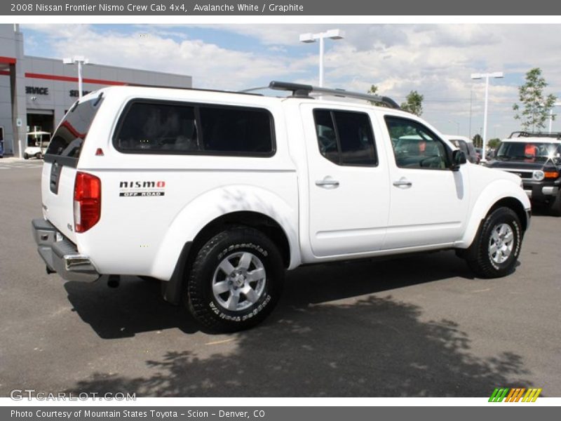Avalanche White / Graphite 2008 Nissan Frontier Nismo Crew Cab 4x4