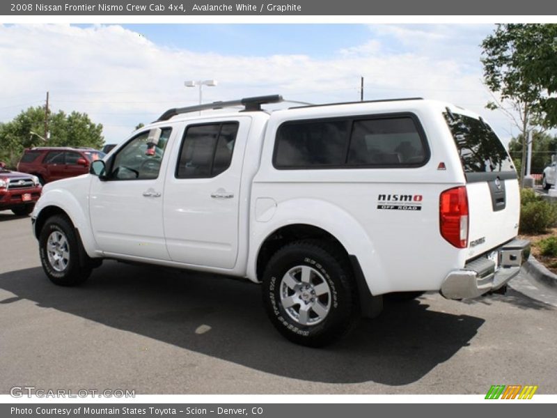 Avalanche White / Graphite 2008 Nissan Frontier Nismo Crew Cab 4x4
