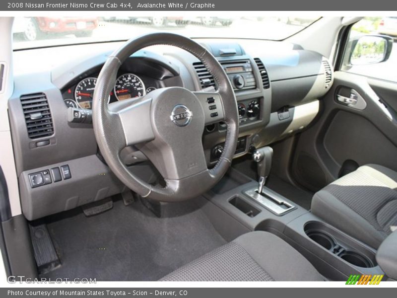 Avalanche White / Graphite 2008 Nissan Frontier Nismo Crew Cab 4x4