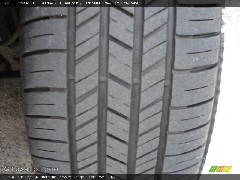 Marine Blue Pearlcoat / Dark Slate Gray/Light Graystone 2007 Chrysler 300