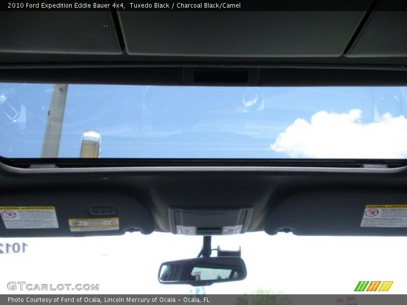 Tuxedo Black / Charcoal Black/Camel 2010 Ford Expedition Eddie Bauer 4x4