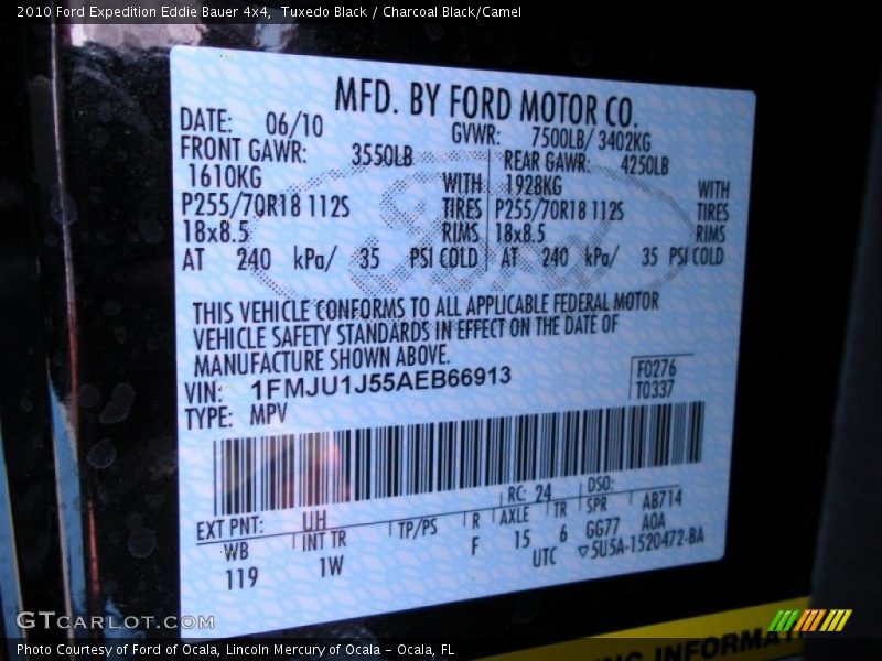 Tuxedo Black / Charcoal Black/Camel 2010 Ford Expedition Eddie Bauer 4x4