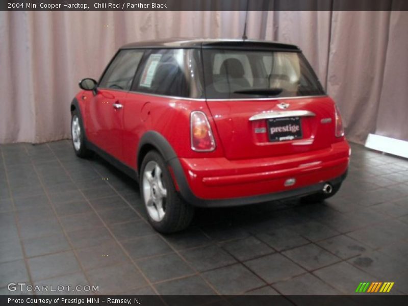 Chili Red / Panther Black 2004 Mini Cooper Hardtop