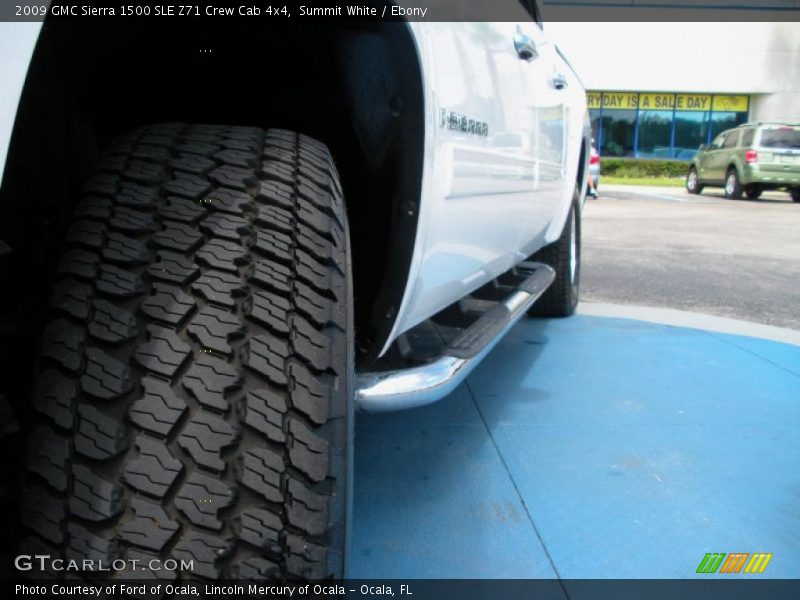 Summit White / Ebony 2009 GMC Sierra 1500 SLE Z71 Crew Cab 4x4