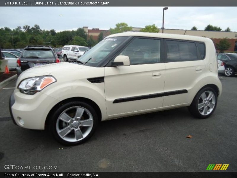 Dune Beige / Sand/Black Houndstooth Cloth 2010 Kia Soul !