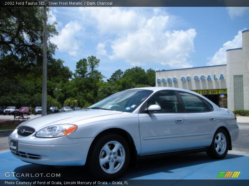 Silver Frost Metallic / Dark Charcoal 2002 Ford Taurus SES