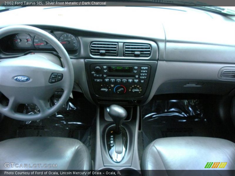 Silver Frost Metallic / Dark Charcoal 2002 Ford Taurus SES