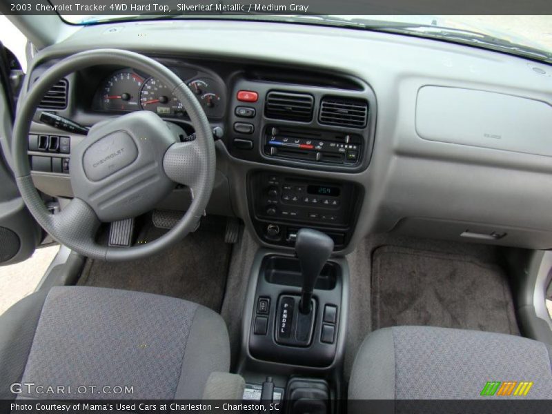 Silverleaf Metallic / Medium Gray 2003 Chevrolet Tracker 4WD Hard Top