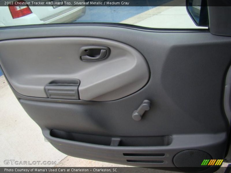 Silverleaf Metallic / Medium Gray 2003 Chevrolet Tracker 4WD Hard Top