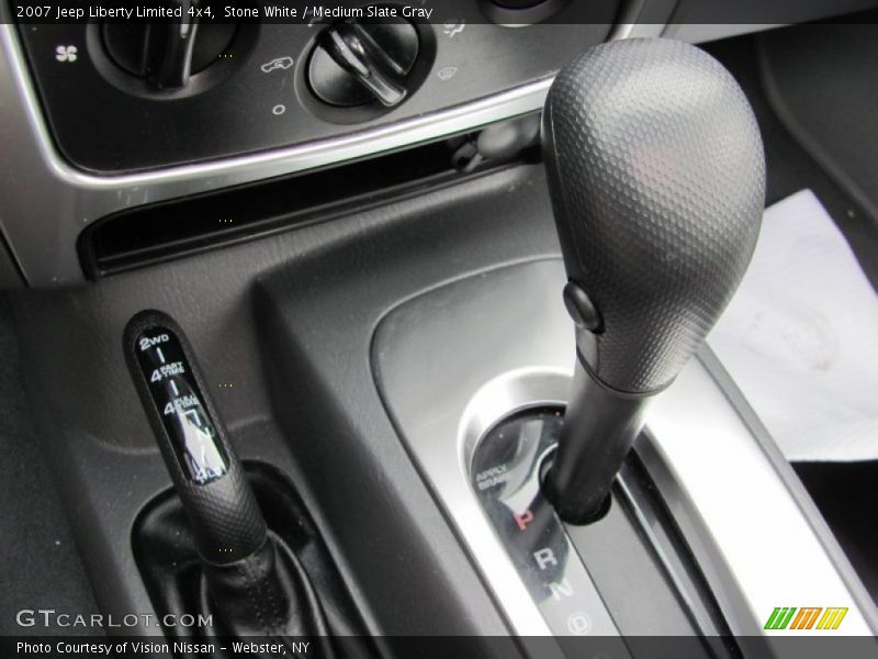 Stone White / Medium Slate Gray 2007 Jeep Liberty Limited 4x4