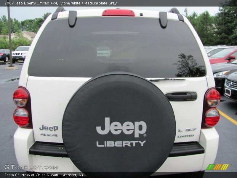 Stone White / Medium Slate Gray 2007 Jeep Liberty Limited 4x4