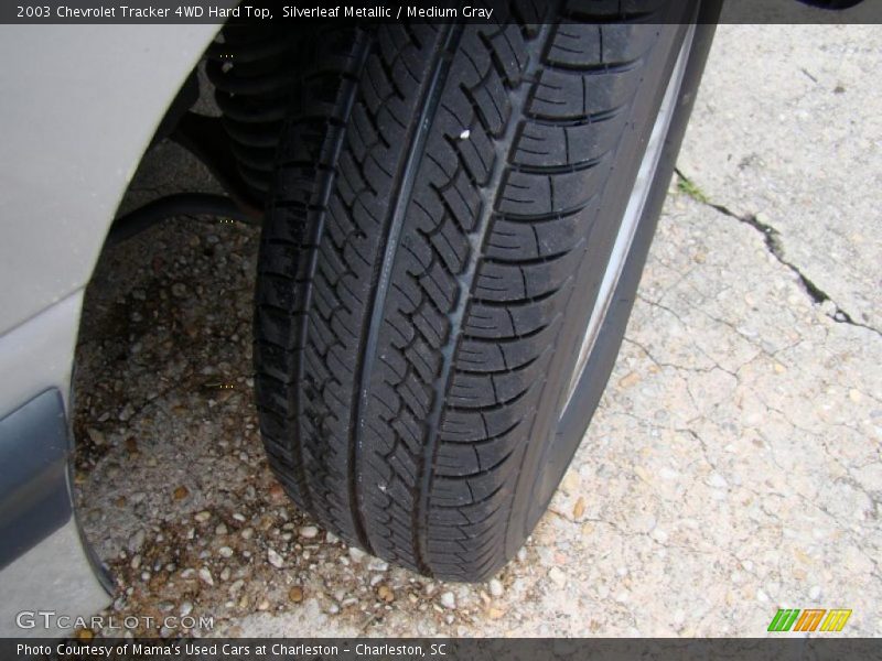 Silverleaf Metallic / Medium Gray 2003 Chevrolet Tracker 4WD Hard Top