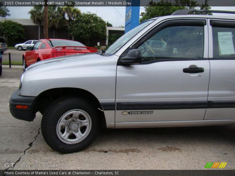 Silverleaf Metallic / Medium Gray 2003 Chevrolet Tracker 4WD Hard Top