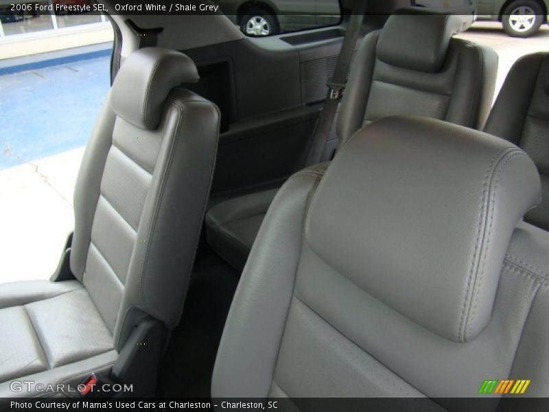 Oxford White / Shale Grey 2006 Ford Freestyle SEL