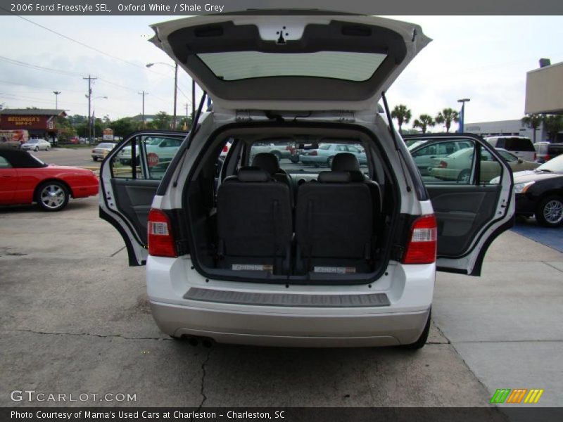 Oxford White / Shale Grey 2006 Ford Freestyle SEL