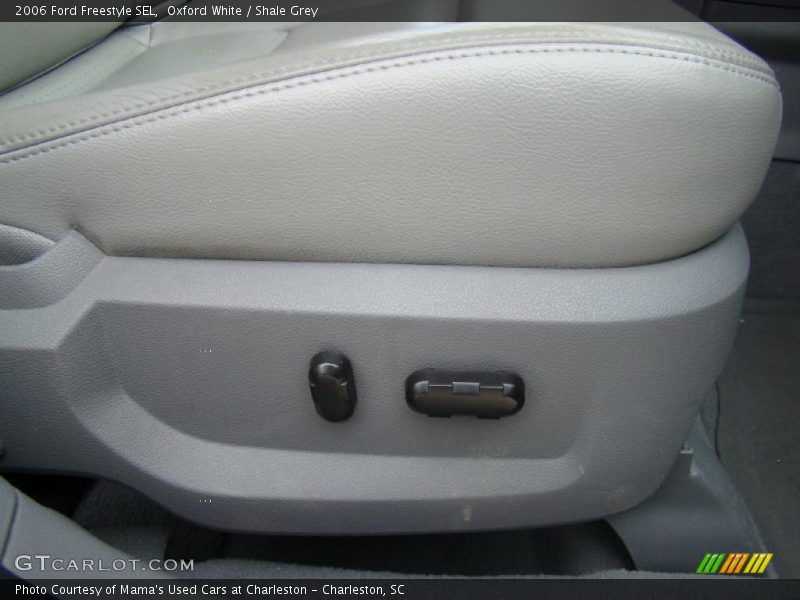 Oxford White / Shale Grey 2006 Ford Freestyle SEL