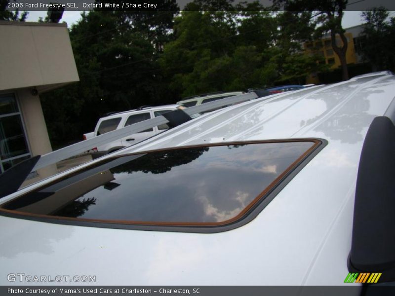 Oxford White / Shale Grey 2006 Ford Freestyle SEL