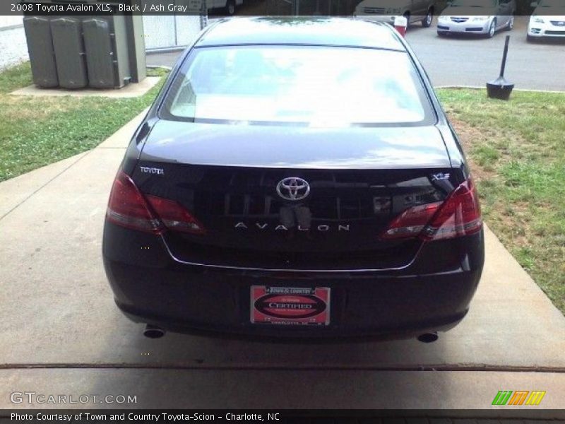Black / Ash Gray 2008 Toyota Avalon XLS