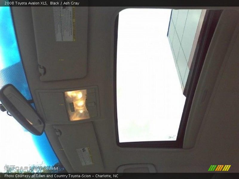 Black / Ash Gray 2008 Toyota Avalon XLS