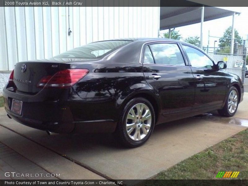 Black / Ash Gray 2008 Toyota Avalon XLS