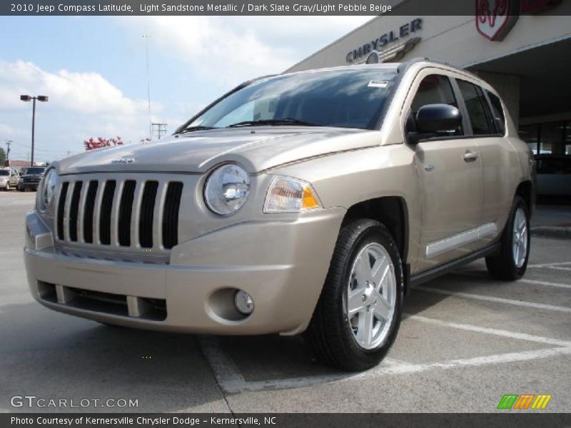 Light Sandstone Metallic / Dark Slate Gray/Light Pebble Beige 2010 Jeep Compass Latitude