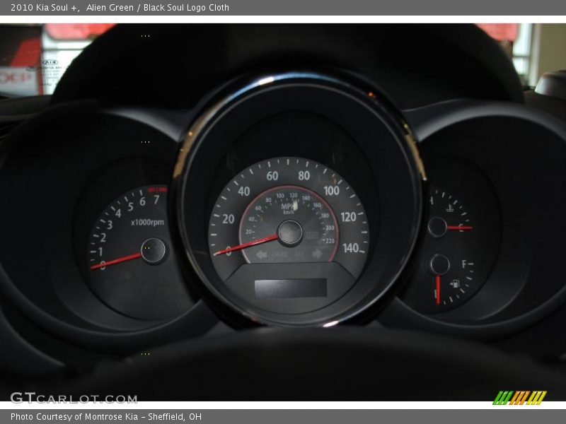 Alien Green / Black Soul Logo Cloth 2010 Kia Soul +