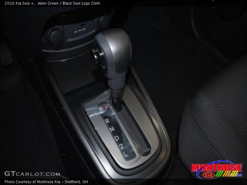 Alien Green / Black Soul Logo Cloth 2010 Kia Soul +