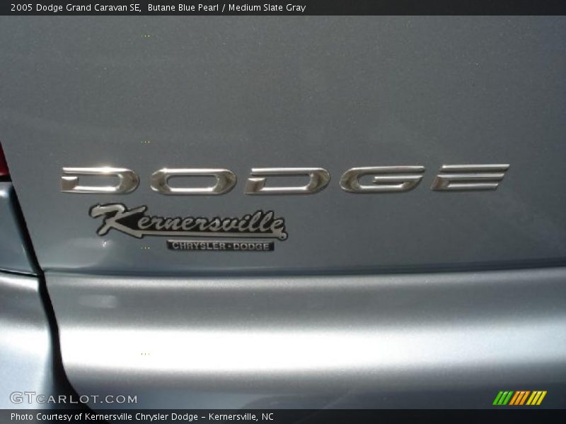 Butane Blue Pearl / Medium Slate Gray 2005 Dodge Grand Caravan SE
