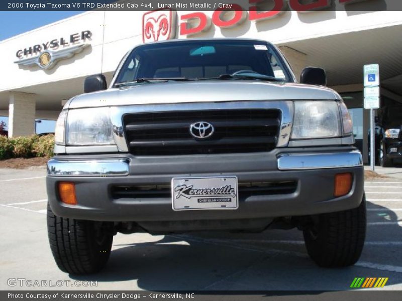 Lunar Mist Metallic / Gray 2000 Toyota Tacoma V6 TRD Extended Cab 4x4