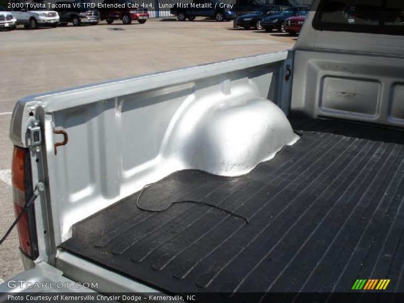 Lunar Mist Metallic / Gray 2000 Toyota Tacoma V6 TRD Extended Cab 4x4