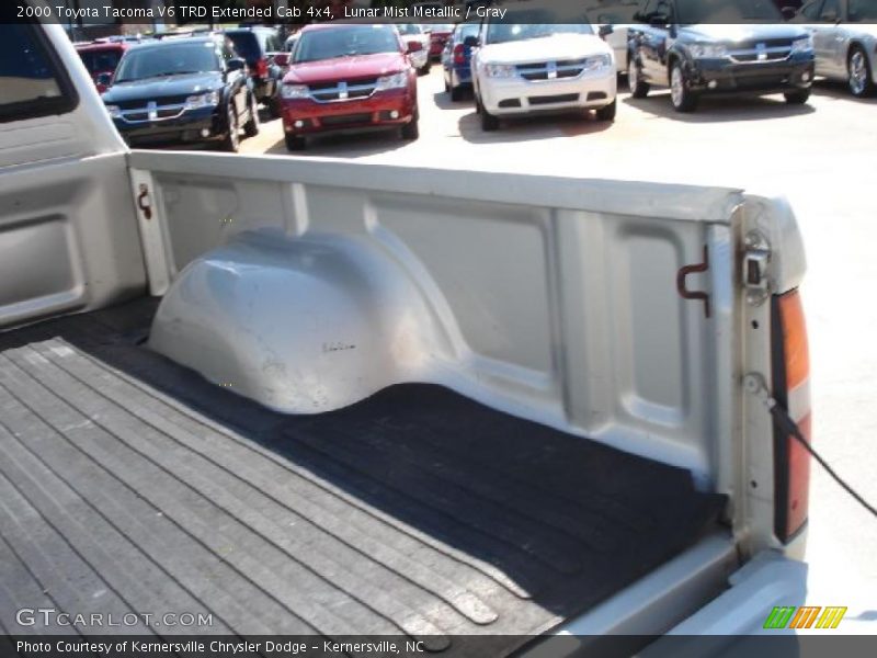 Lunar Mist Metallic / Gray 2000 Toyota Tacoma V6 TRD Extended Cab 4x4