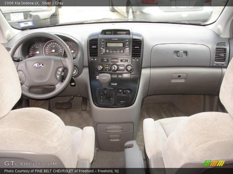Silver / Gray 2006 Kia Sedona LX