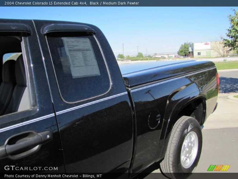 Black / Medium Dark Pewter 2004 Chevrolet Colorado LS Extended Cab 4x4