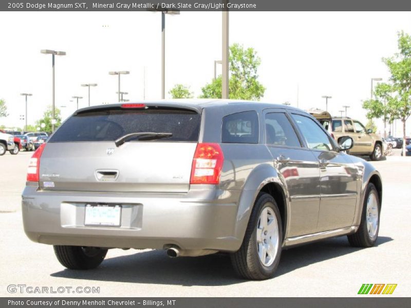 Mineral Gray Metallic / Dark Slate Gray/Light Graystone 2005 Dodge Magnum SXT