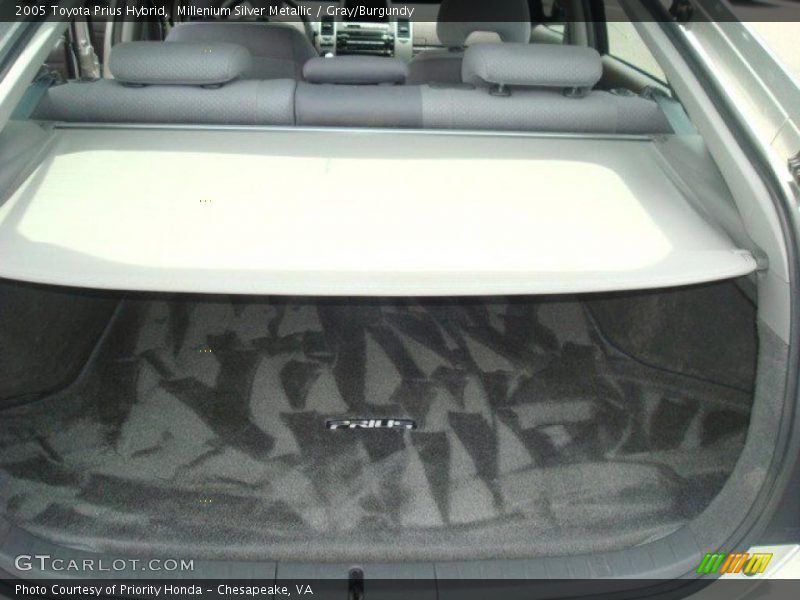 Millenium Silver Metallic / Gray/Burgundy 2005 Toyota Prius Hybrid