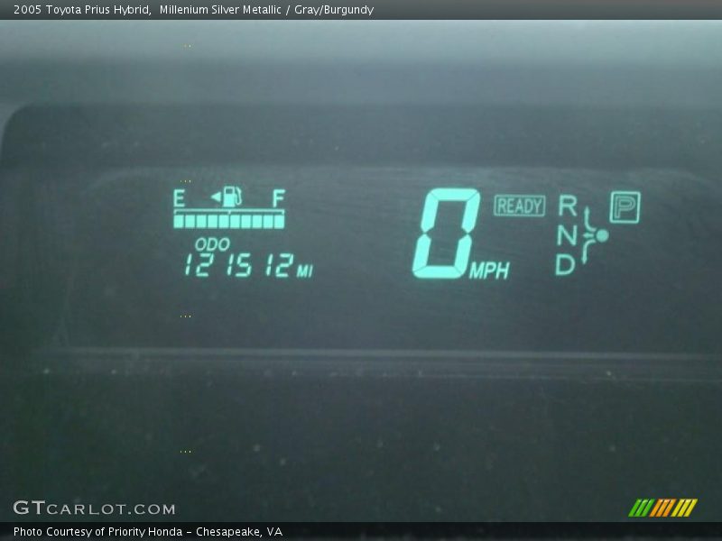 Millenium Silver Metallic / Gray/Burgundy 2005 Toyota Prius Hybrid