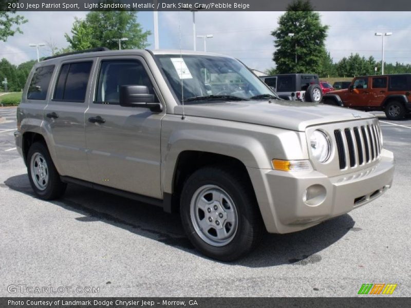 Light Sandstone Metallic / Dark Slate Gray/Pebble Beige 2010 Jeep Patriot Sport