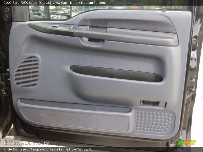 Black / Medium Parchment 2002 Ford F250 Super Duty XLT Crew Cab