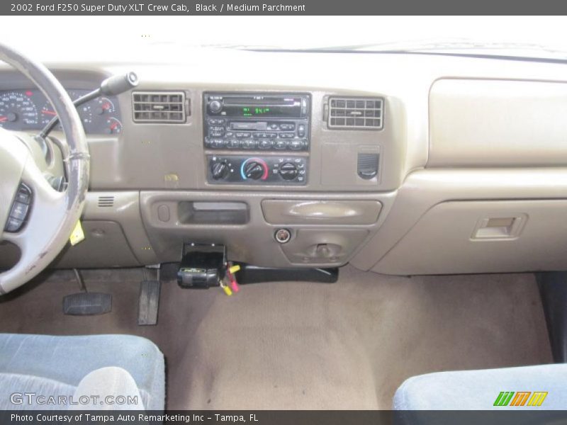 Black / Medium Parchment 2002 Ford F250 Super Duty XLT Crew Cab