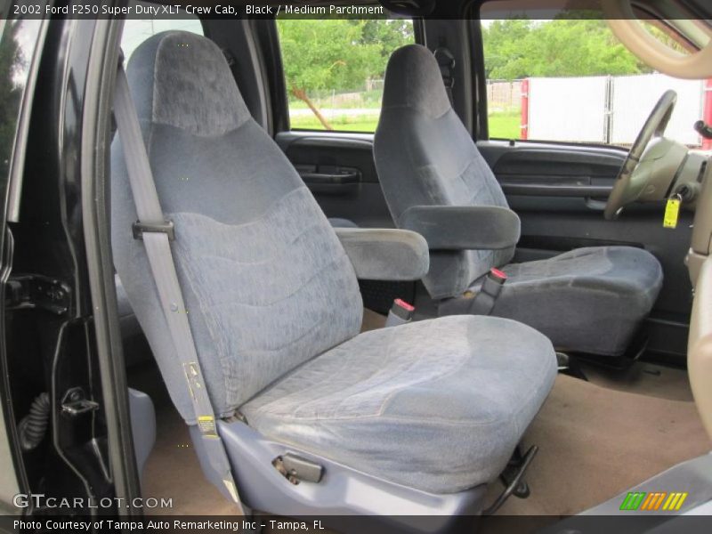 Black / Medium Parchment 2002 Ford F250 Super Duty XLT Crew Cab