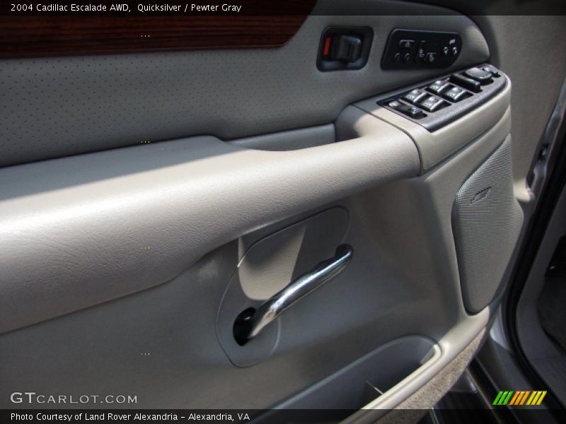 Quicksilver / Pewter Gray 2004 Cadillac Escalade AWD