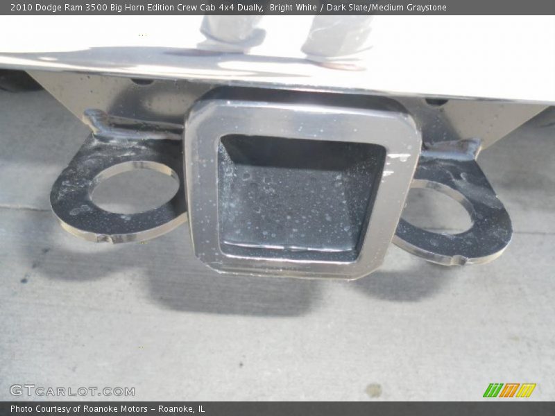 Bright White / Dark Slate/Medium Graystone 2010 Dodge Ram 3500 Big Horn Edition Crew Cab 4x4 Dually