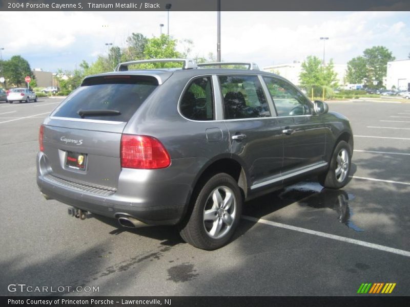 Titanium Metallic / Black 2004 Porsche Cayenne S