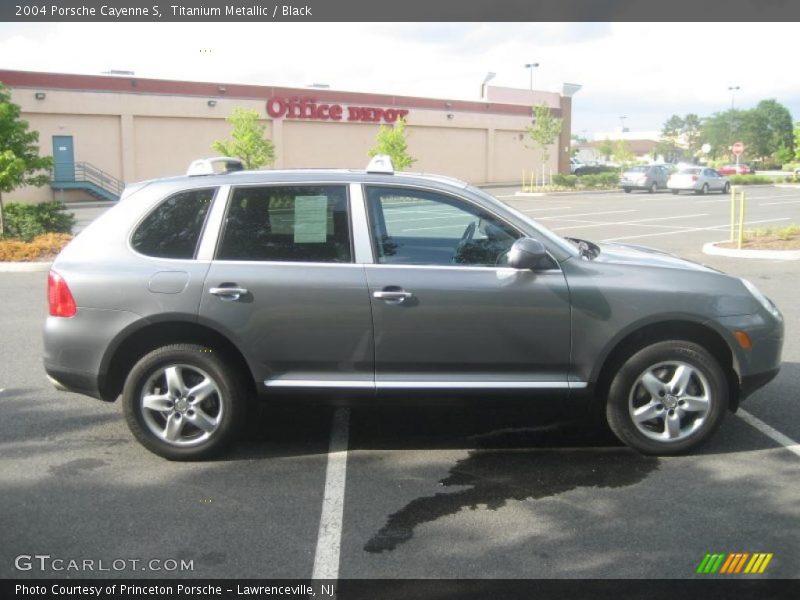Titanium Metallic / Black 2004 Porsche Cayenne S